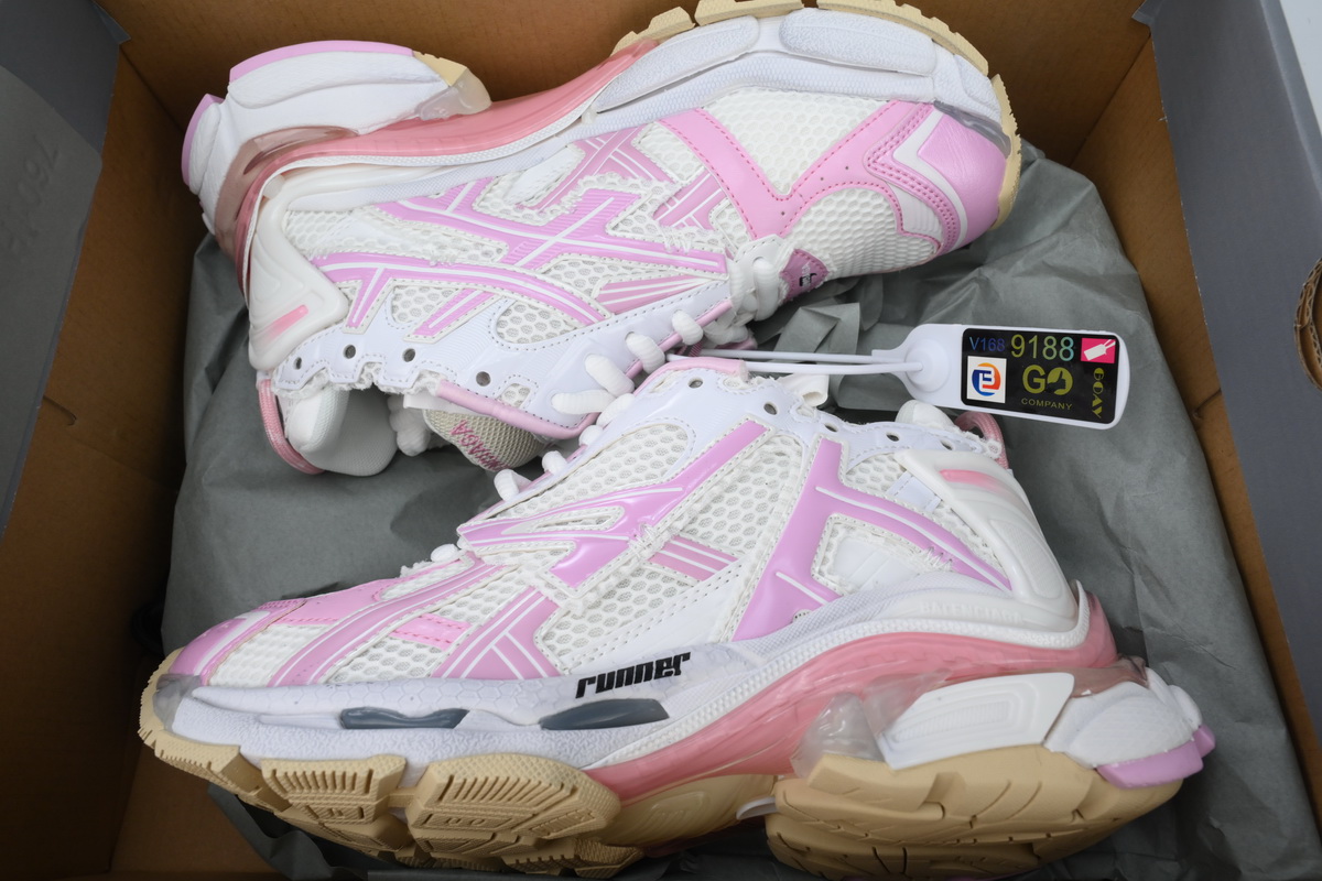 Wmns Balenciaga Runner White Pink 677403 W3RB3 9059