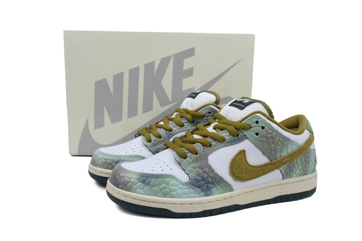 Nike SB Dunk Low Alexis Sablone Chameleon HJ3386-300