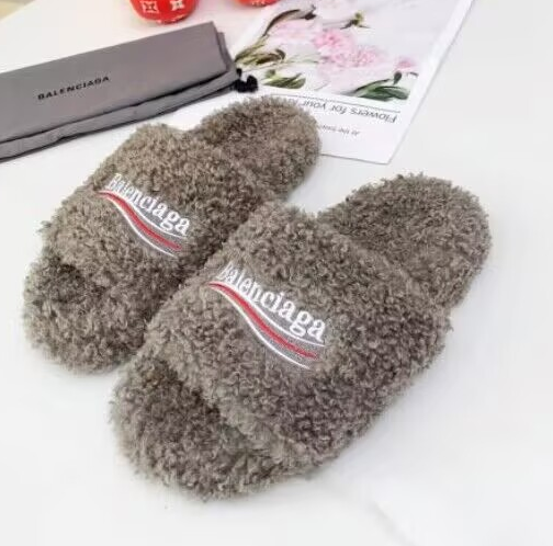Balenciaga Furry Slide