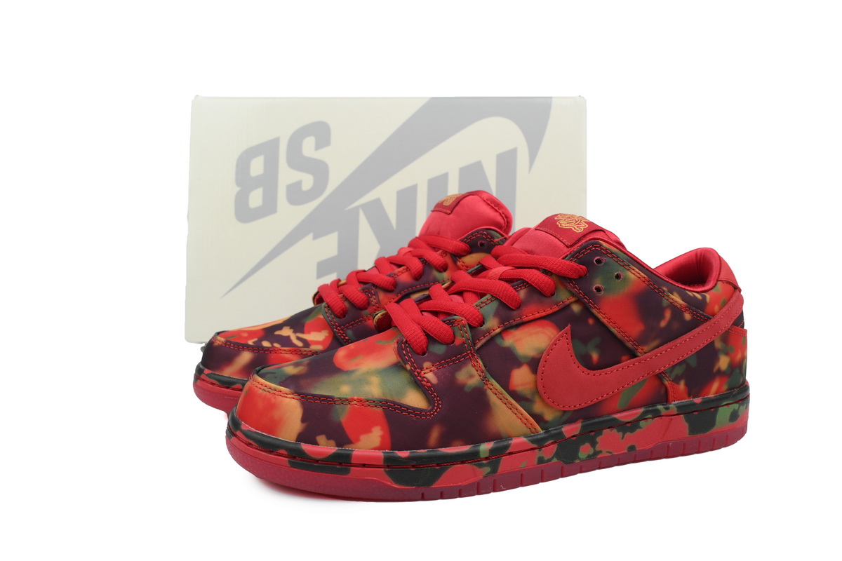 Nike SB Dunk Low The Wizard of Oz FZ1291-600