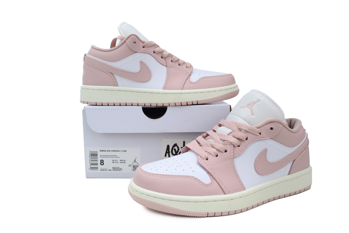 Jordan 1 Low Pink Oxford DC0774-162