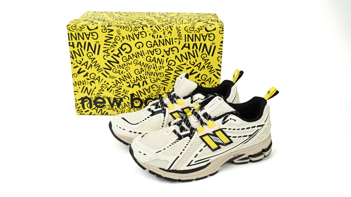 New Balance 1906R Ganni Egret M1906RGG