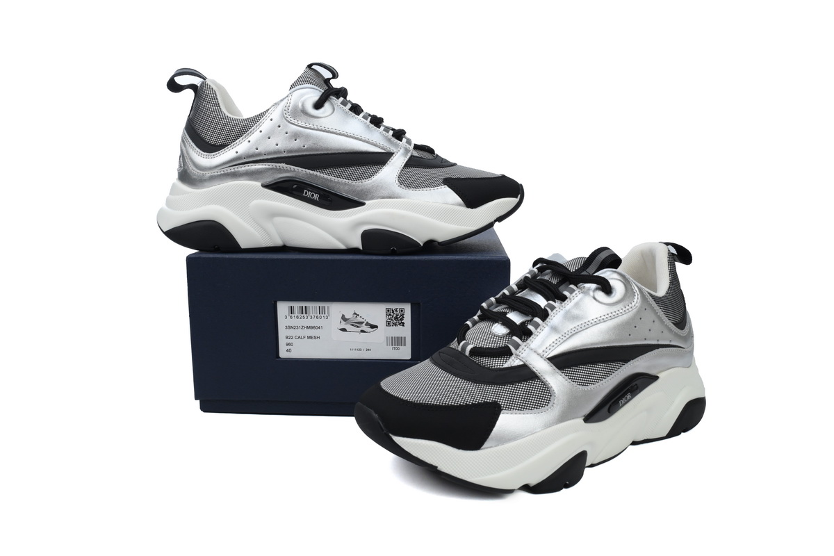 B22 Black Grey Silver