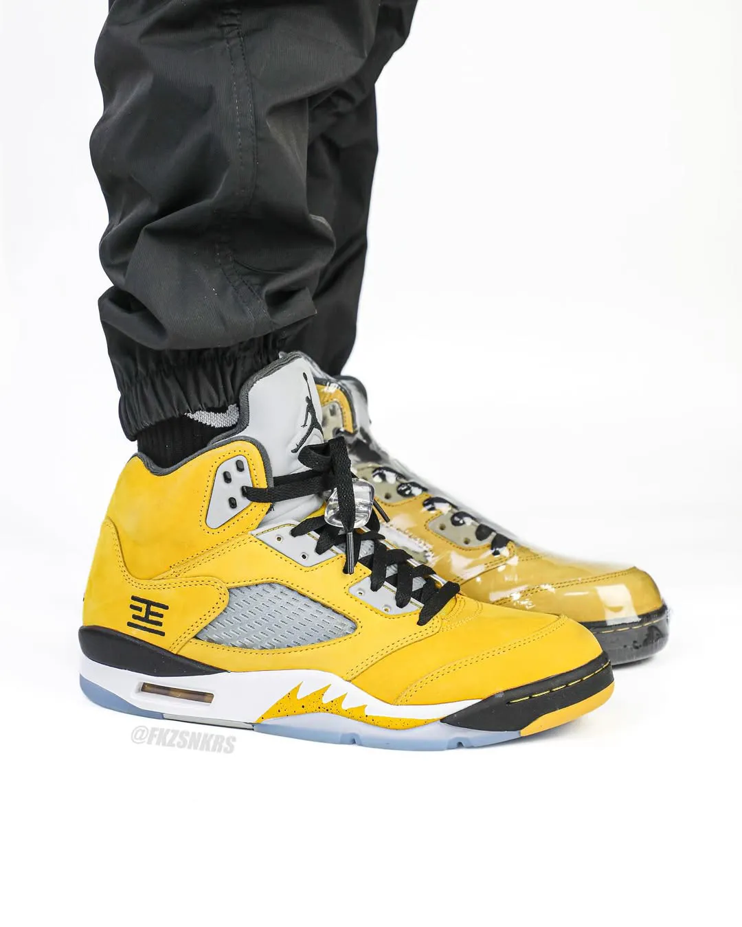 Jordan 5 Retro Tokyo 23 IO3372-700