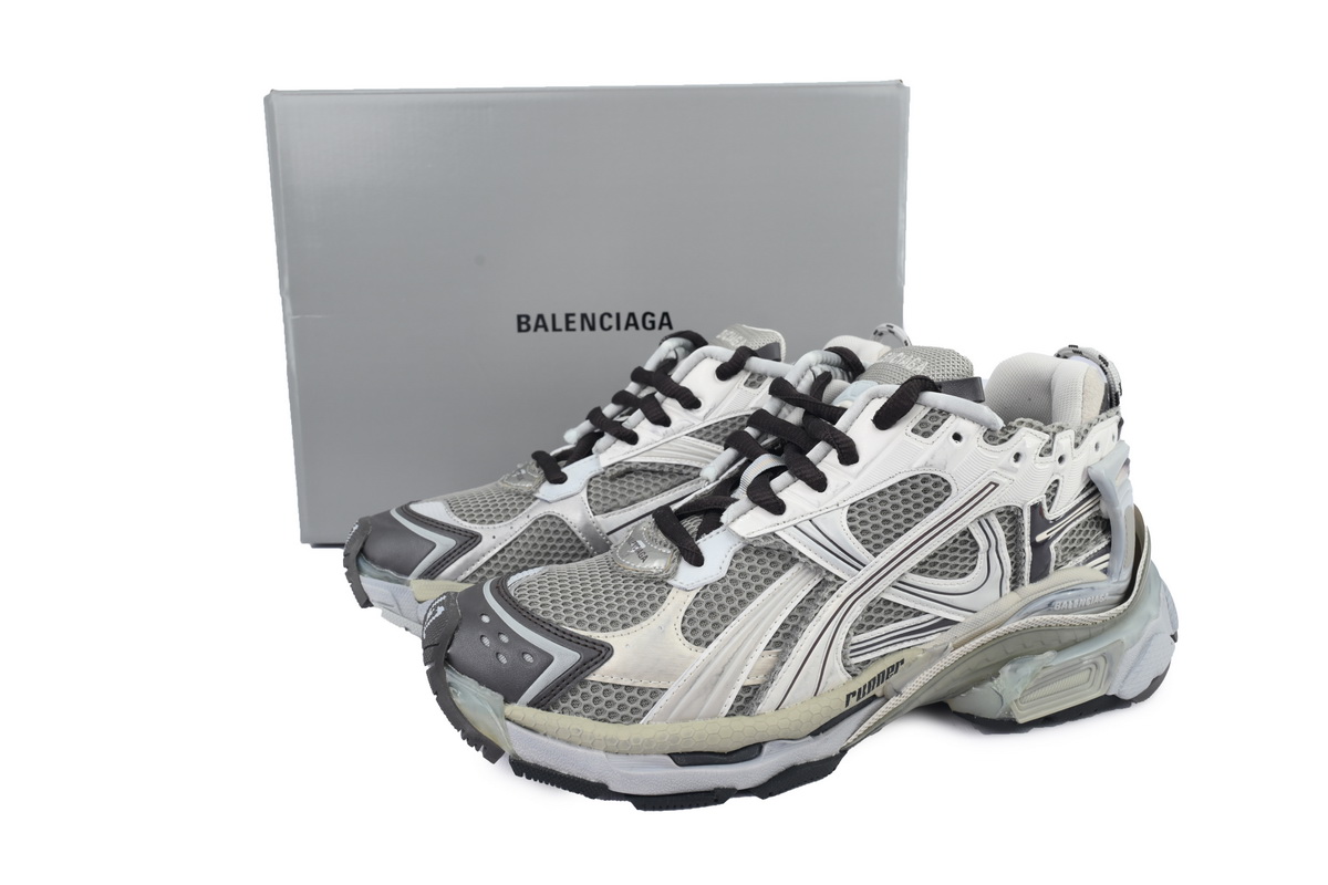 Balenciaga Runner Sneaker Grey 772774 W3RMU 2000