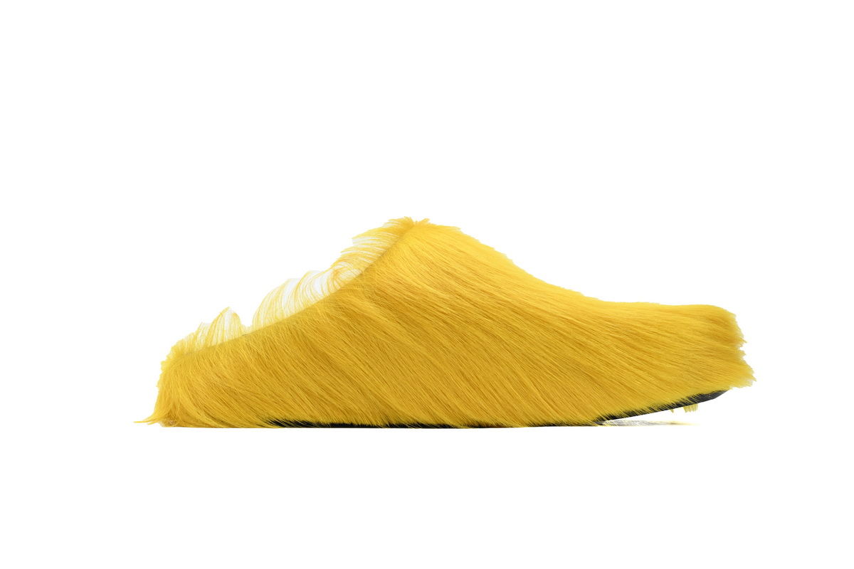 Marni Furry Slide white Yellow