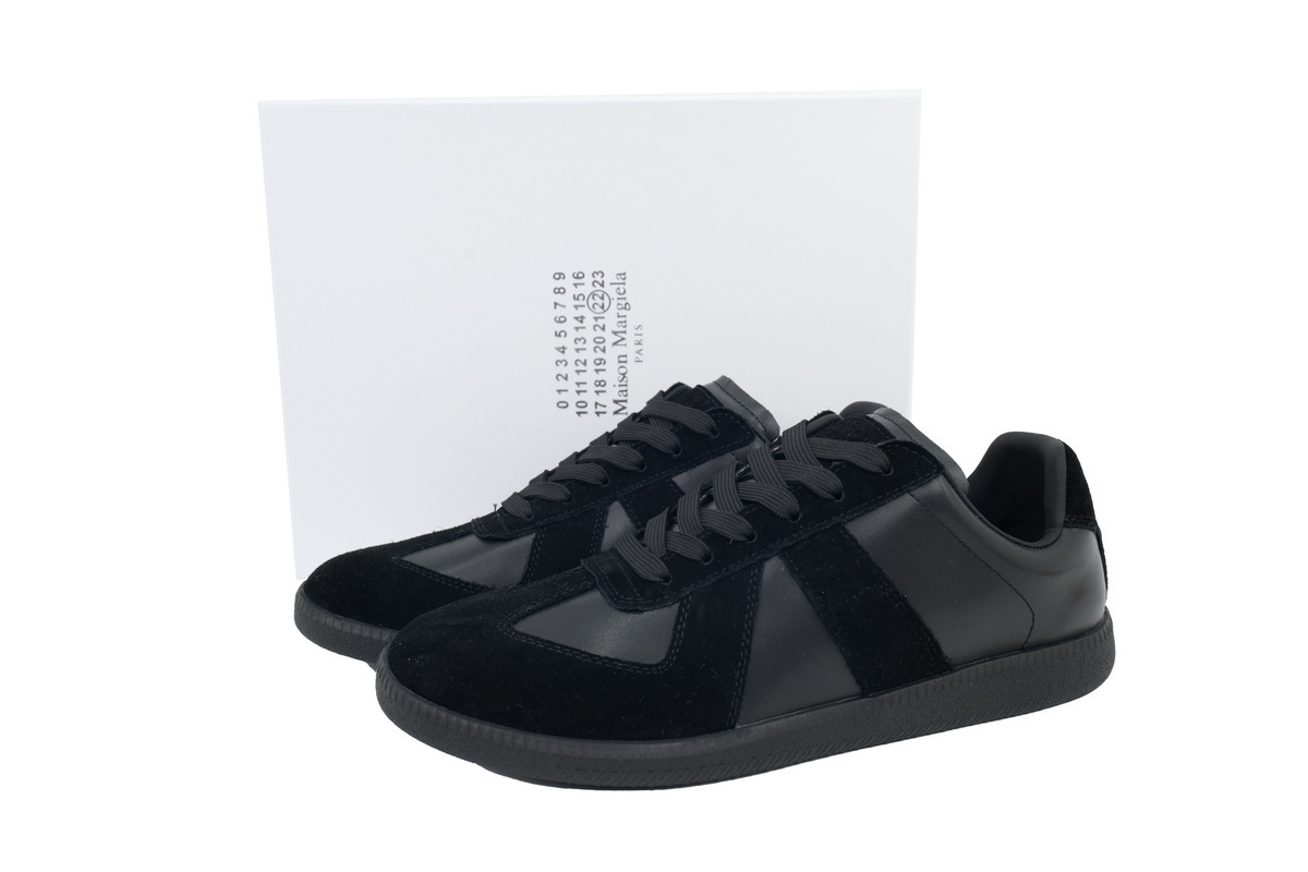 Maison Margiela Replica Sneaker All Black